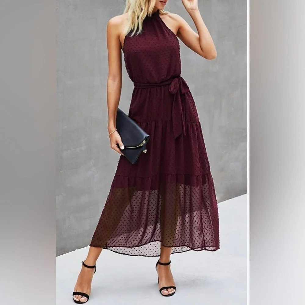 Pretty Garden NWT Halter Neck Dress Size M